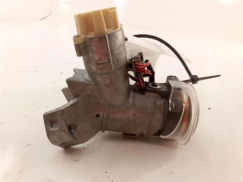 Interruptor de encendido Subaru Legacy 2013 sin pulsador OEM probado sin llave Foto 3 de 4