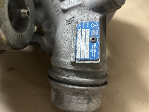 Mercedes Benz c Class W205 A6510901586002 2016 COMPLETE TURBO CHARGER AND TURBO - Picture 3 of 6