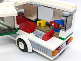 LEGO City 60117  Van & Caravan Complete with Minifigures and instructions