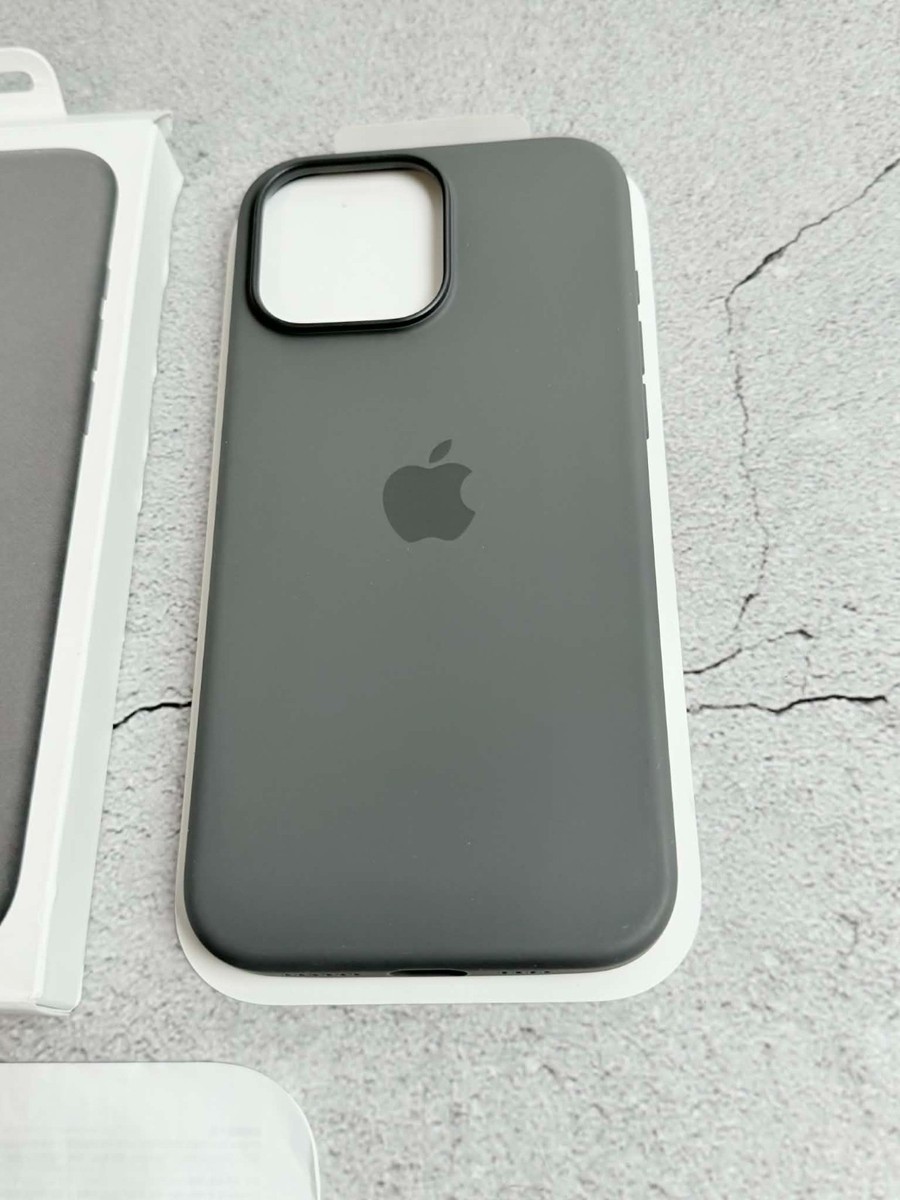 heavy duty phone cases Dexnor Compatible With iPhone 13 Pro Max Case