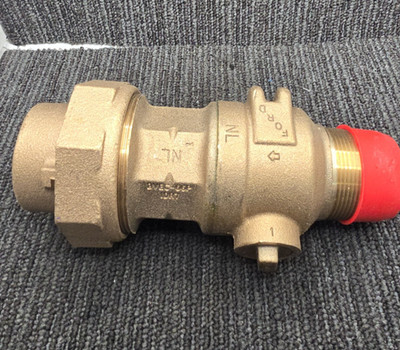FORD PEP IDR7 1-1/2'' NL BVEC-66P Heavy Duty In-line Brass Curb Stop Valve