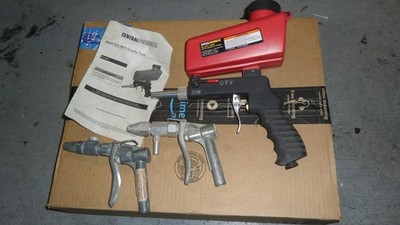 Central Pneumatic 21 oz. Gravity Feed Spot Blaster Blast Gun Lot of 3