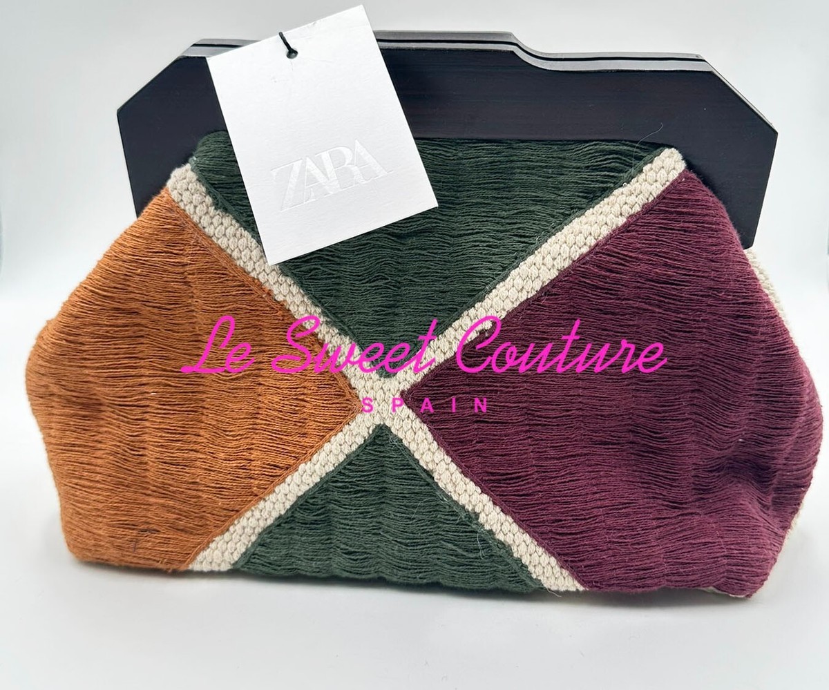ZARA【NEW】CLUTCH WITH L APPLIQUES ZARA【NEW】CLUTCH WITH L APPLIQUES METAL APPLIQUÉ CLUTCH