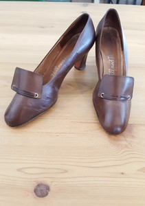 leather hill shoes