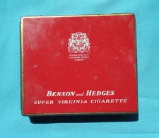 BRITISH CIGARETTE TIN BENSON AND HEDGES SUPER VIRGINIA CIGARETTE