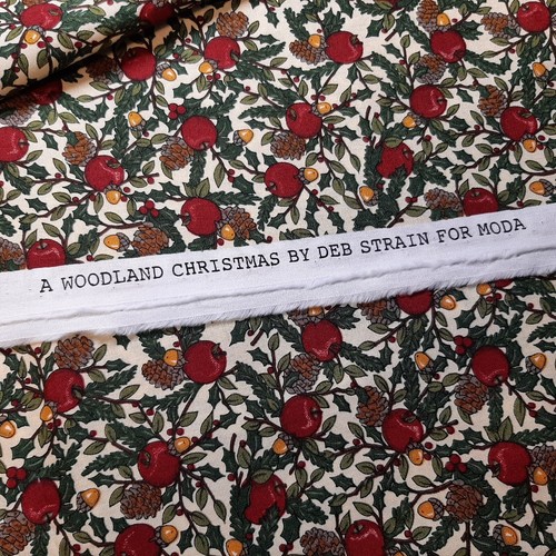 A Woodland Christmas Deb Strain for Moda Cotton Fabric Apples Pinecones 1 3/4 Yd - Picture 3 of 4