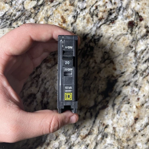 Square 1 Pole 20 Amp 120/240V 10 KA DP4075Circuit Breaker