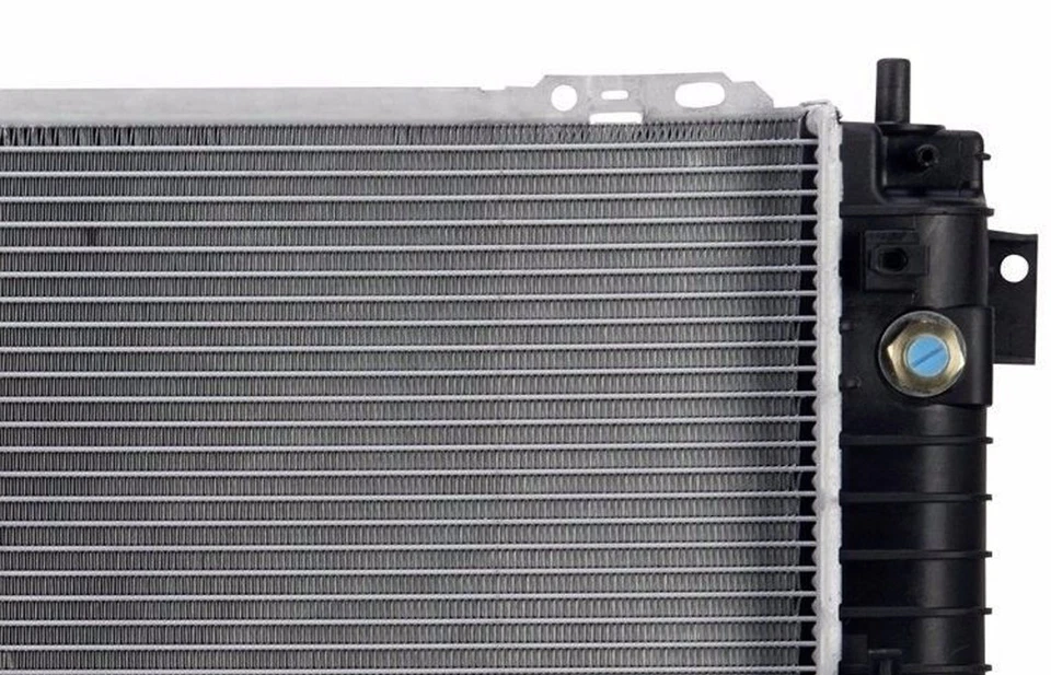 Новый радиатор для 1995-1997 Lincoln Town Car Ford Crown Victoria 4,6 л - Изображение 4 из 4