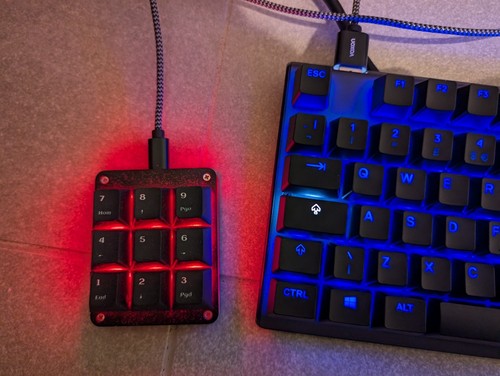 SteelSeries Apex 7 TKL Mechanical Gaming Keyboard Red Switches, UK Layout - Picture 9 of 10