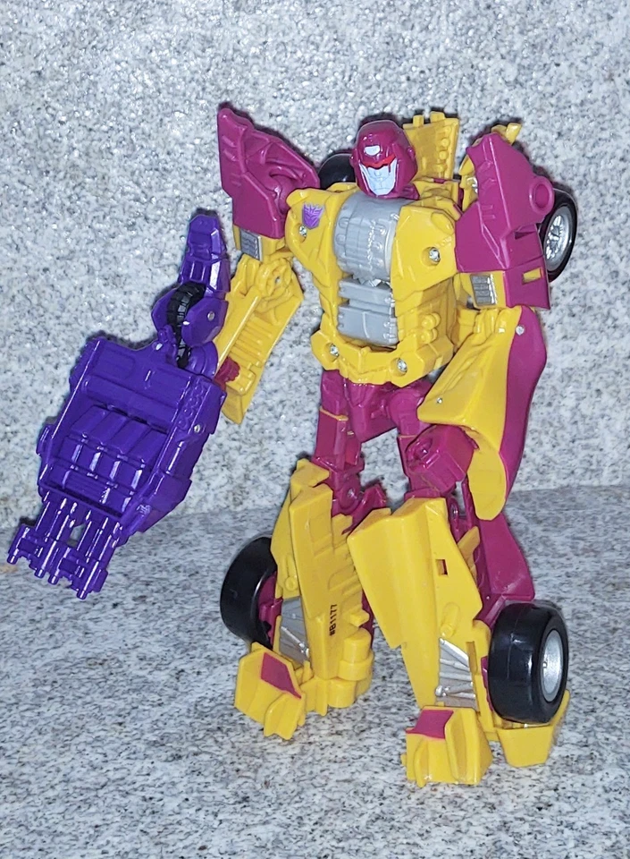 Transformers Combiner Wars DRAGSTRIP Deluxe Generations - Image 2 of 4