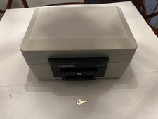 Sentry Fire Chest Fireproof Lock Box 1150 Cas...