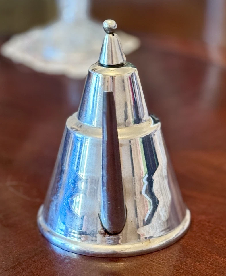 Dispensador italiano vintage de acero inoxidable Cruet Vev INOX 1 litro 18/10 Foto 3 de 4