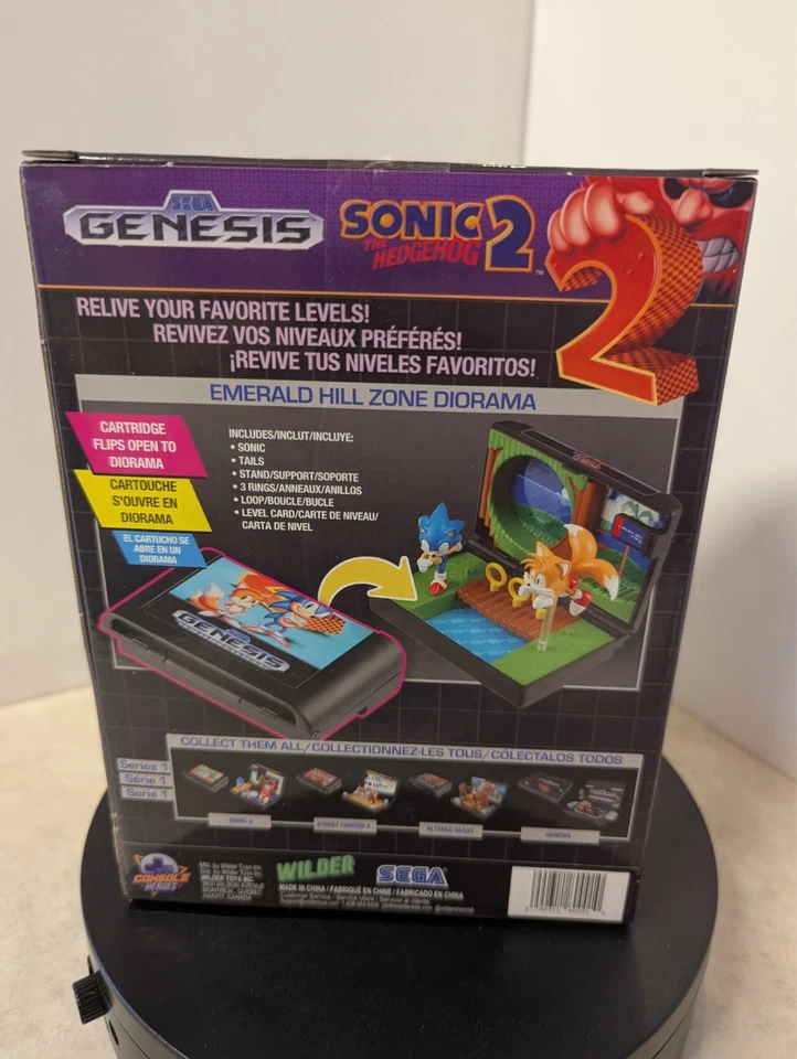 Console Heroes: Sonic 2 Diorama – Sonic & Tails Figures – Emerald Hill Zone - Image 2 of 3