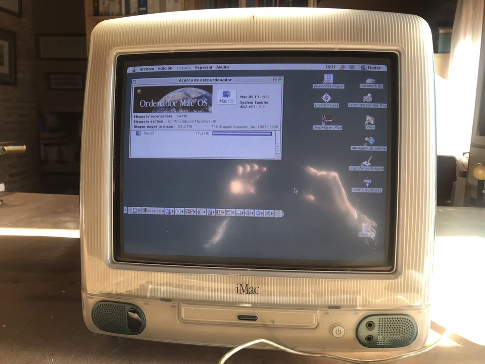 ORDENADOR APPLE IMAC POWERPC G3 - Imagen 2 de 4