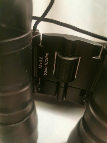 Bresser 12 x 32 Compact Design Binocular In Black 83m/1000m Wide Field Working - Picture 2 of 4