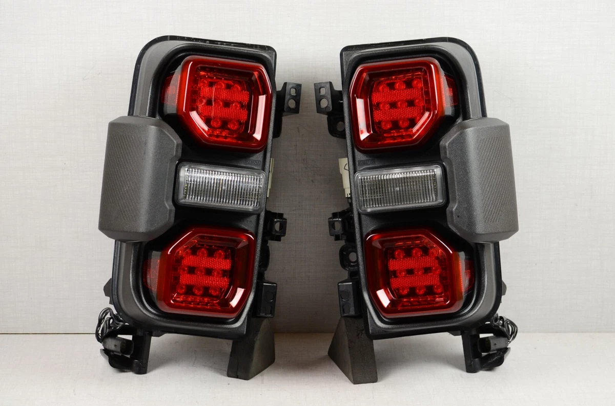 LED Tail Light Set, Early Bronco