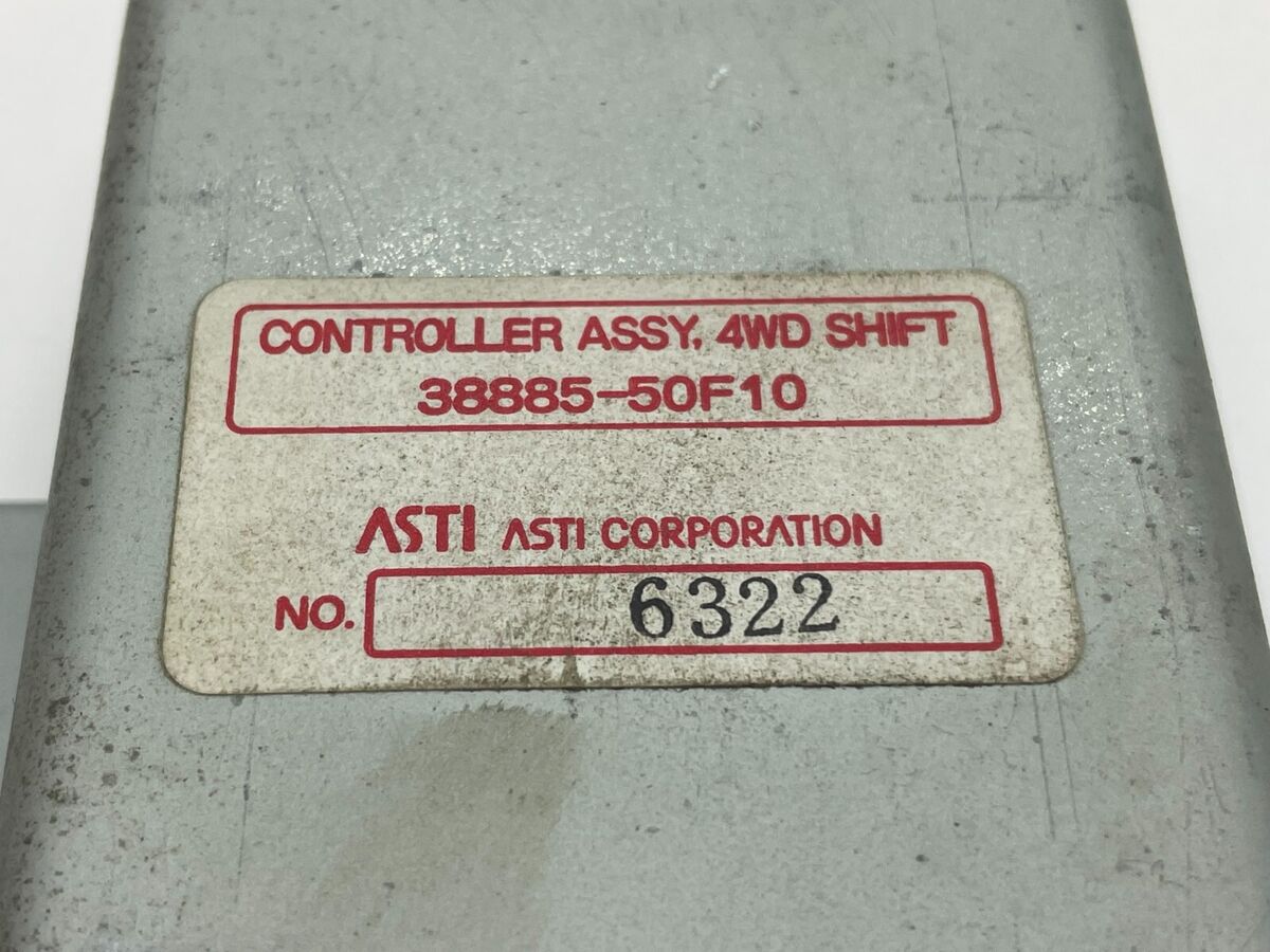 Suzuki DD51T Carry 4WD Computer Shift Controller 38885-50F10 Suzuki DD51T Carry 4WD Computer Shift Controller 38885-50F10