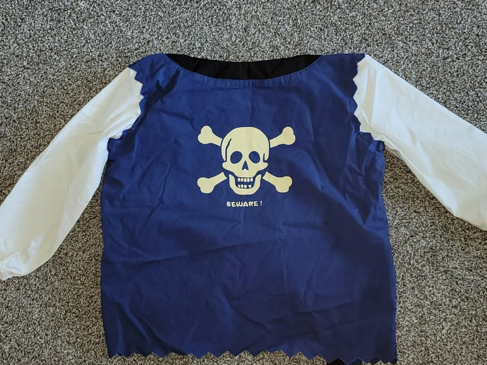 Gymboree CUIDADO Disfraz Pirata Niño Completo L 10 12 Sombrero Gancho Top Pantalones Parche para Ojos Foto 3 de 3