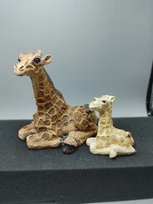 Set Up 2 STONE CRITTER Vintage Giraffe FIGURE Mother And Baby :