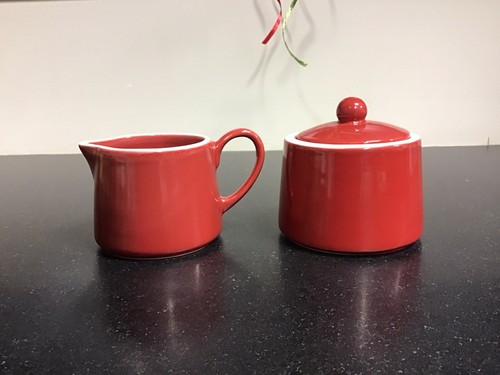Vietri Chroma Red Sugar Bowl & Creamer Set NEW without Box - Picture 4 of 14