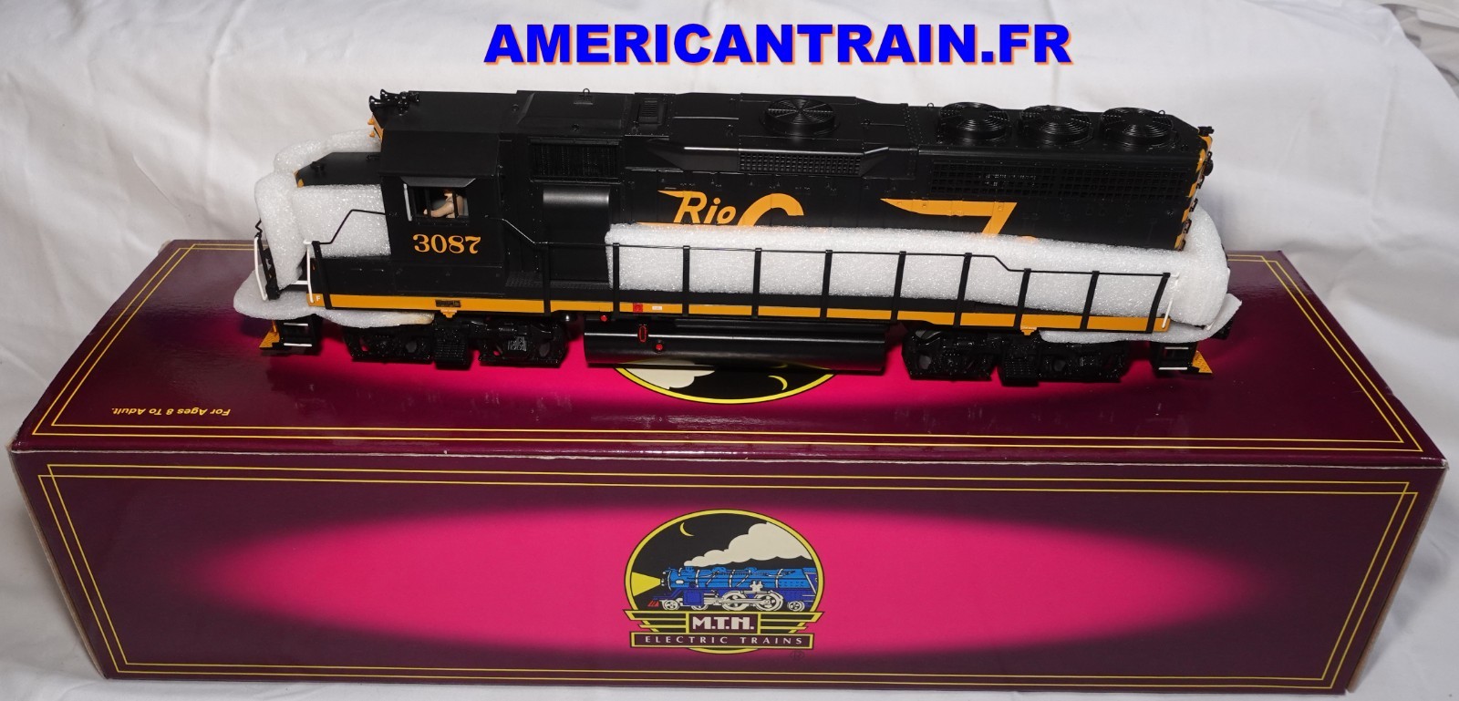 Locomotive diesel Rio Grande GP40 MTH traction lourde 3 rails échelle O avec inversion des feux