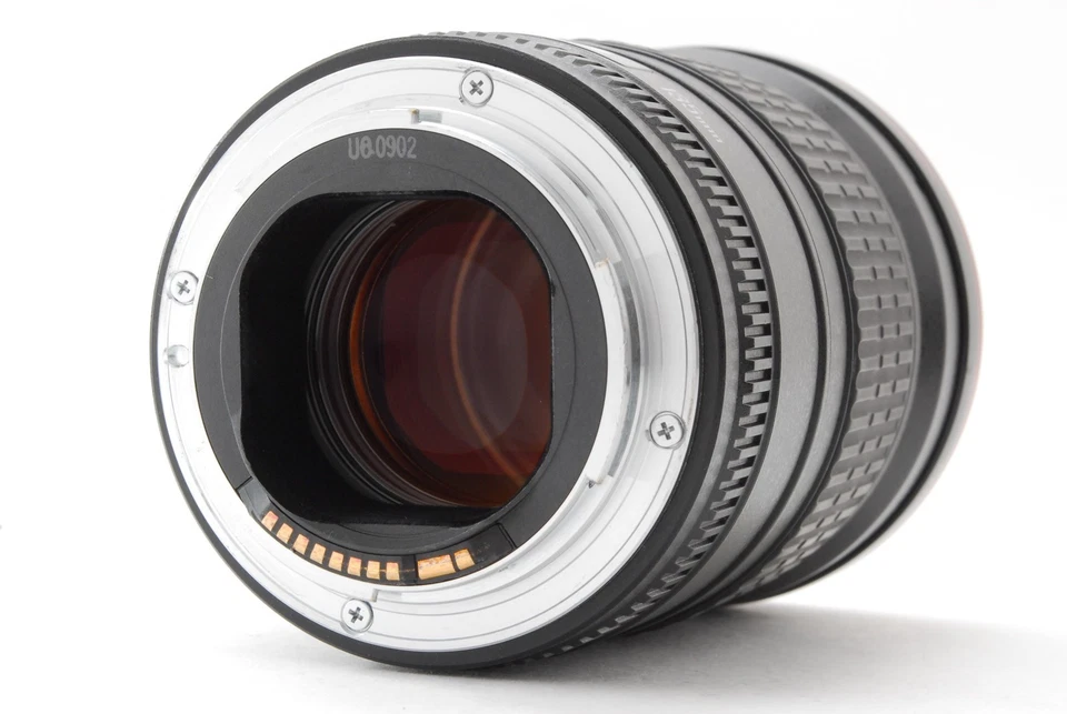 Canon EF 135mm f/2 L USM Telephoto Prime Lens from Japan [Near Mint] #8123520A - Image 4 of 4