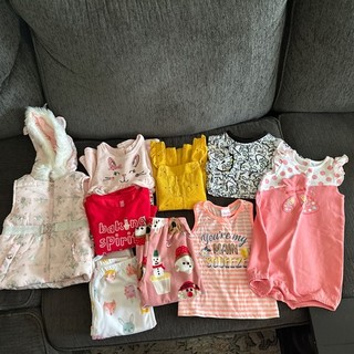 Lote de 10 ropa para niñas pequeñas talla 2T 24 meses