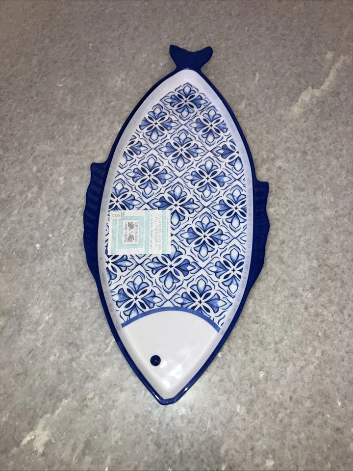 Melamine Serving Platter Beach To Bistro Fish Shaped Blue & White Sigrid Olsen - Image 3 of 4