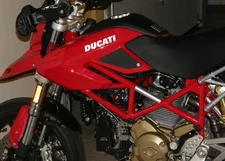 TechSpec Snake Skin Gripster Tank Grip for Ducati Hypermotard 07-12