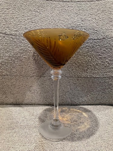 MICHAEL WEEMS FOR TOMMY BAHAMA BROWN ETCHED MARTINI GLASS NICE! LARGE 2003 - Picture 3 of 6