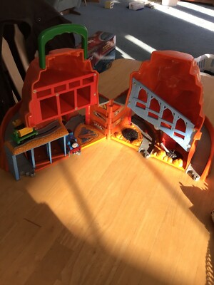 Learning Curve's Take Along Thomas & Friends 2002 Sodor Mining Co with Train | eBay