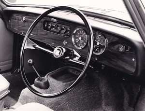 TRIUMPH HERALD, LENKRAD & ARMATURENBRETTFOTO.