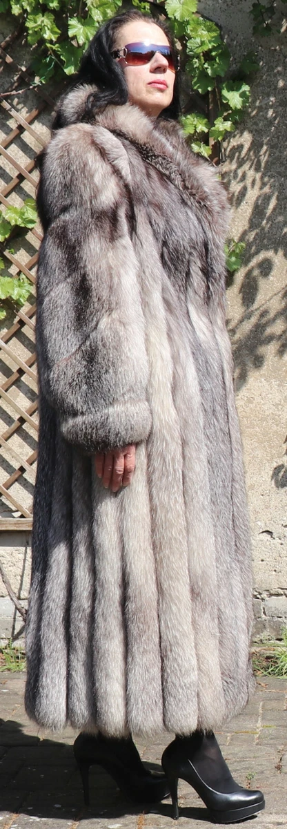 Fur Coat Silver Fox Saga Fox Coat Fur Blue Fox Yorn Paris | eBay