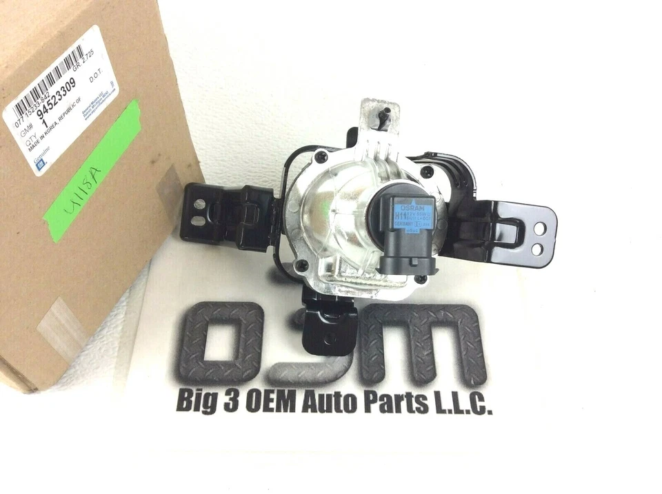 Chevrolet Cruze 2015-2016 lado derecho pasajero delantero antiniebla nuevo OEM 94523309 Foto 3 de 4