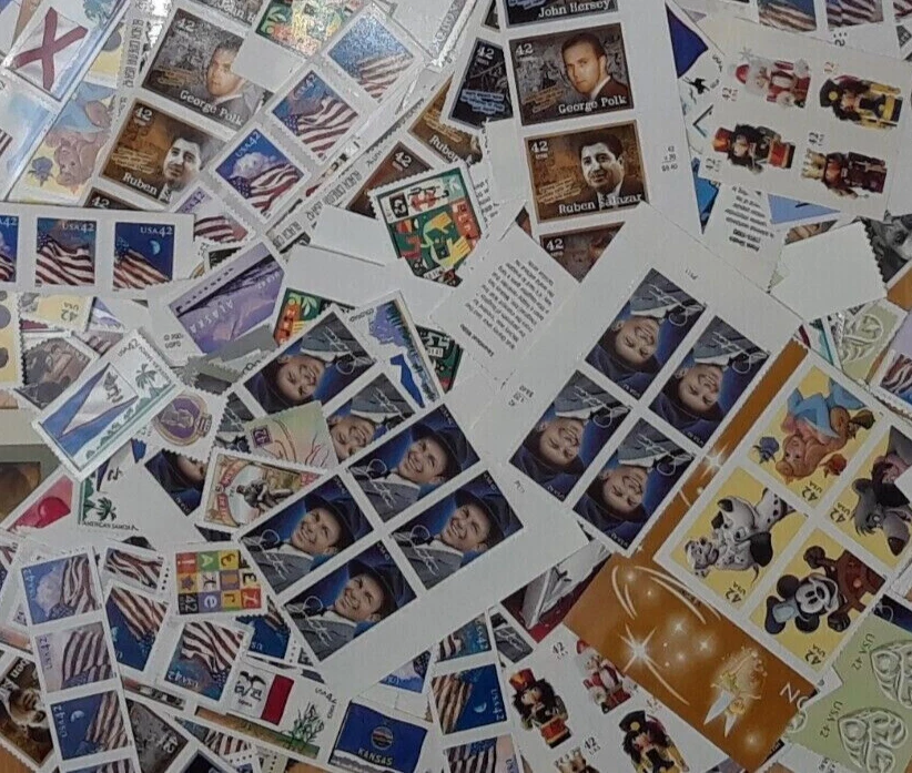 Unused 100 of Multiples & Strips & Singles of 42¢ US Postage Stamps USA FV $42.0 - Image 4 of 4