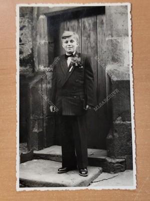 Postkarte AK Foto Junge Mann Mode Outfit Dress Anzug F3