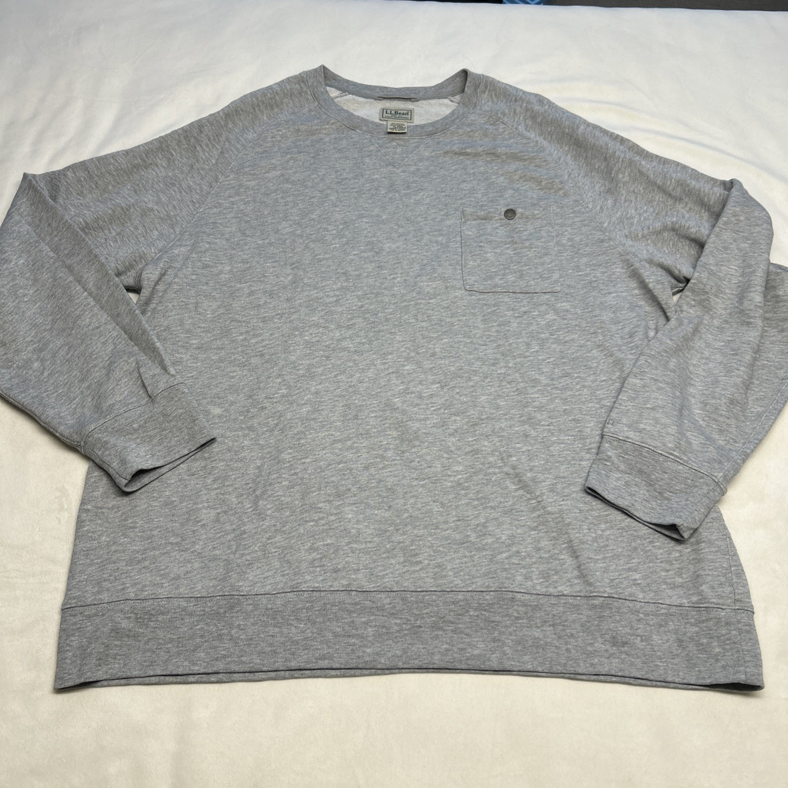 L.L. Bean Men's Gray Crewneck Sweatshirt XL French Terry Pocket Pullover