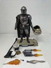 Hot Toys The Mandalorian - TMS007 and Grogu w/Pram TMS015 Read Description