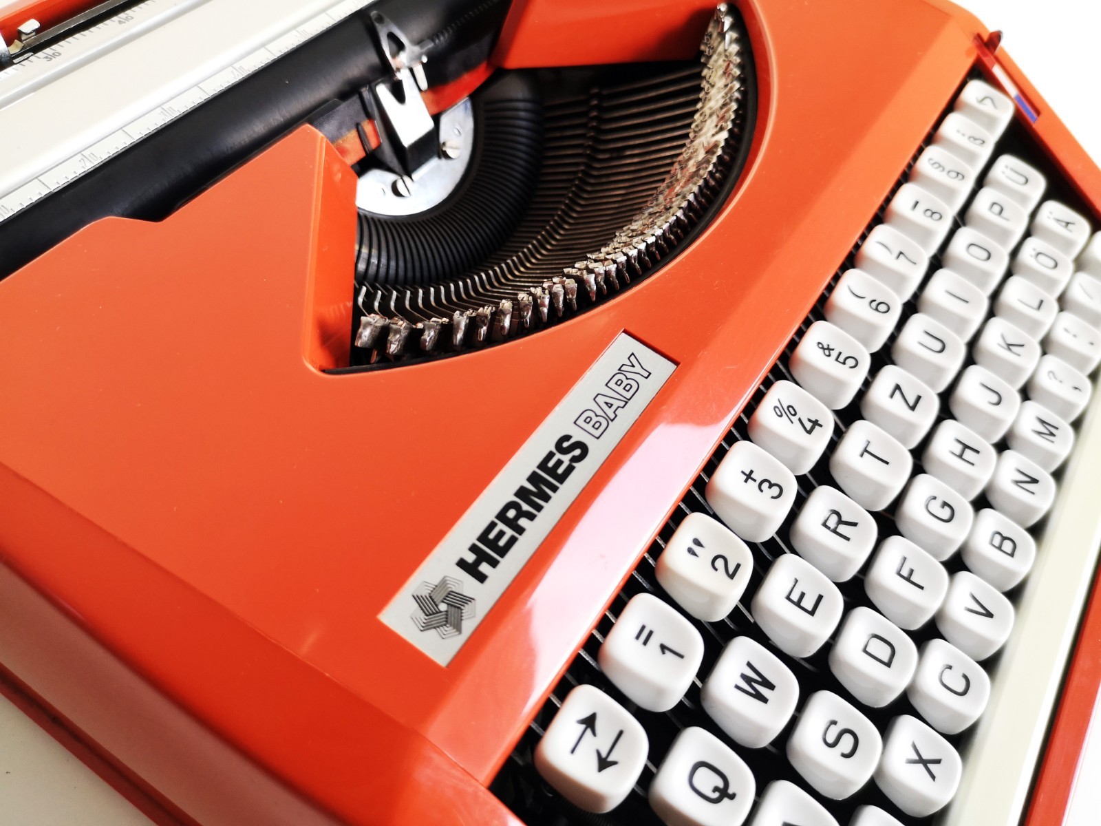 Cursive typeface | Hermes Baby | Typewriter | 1960s | Serviced  UPS 3-Day