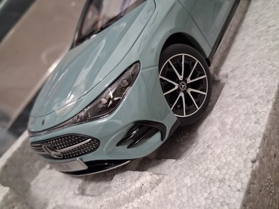 1:18 Mercedes-Benz CLA (C178) Aquamint - B66960846 NZG    NEU & OVP