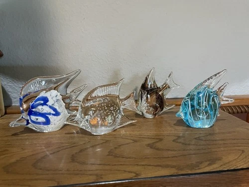 Hand Blown Art Glass Angel Fish Paperweight lot of 4 set Murano Style Vintage