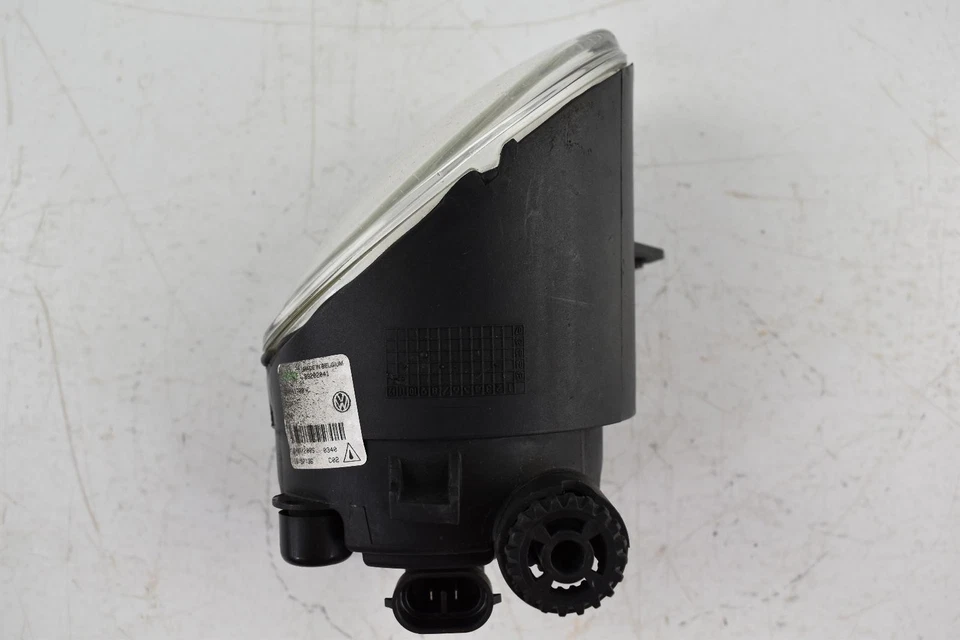 Luz de conducción usada se adapta a: Volkswagen Phaeton 2006 parachoques antiniebla grado A Foto 2 de 4