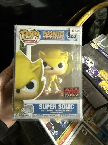 Funko Pop! Sonic the Hedgehog “Super Sonic” AAA Anime (Exclusive) #923