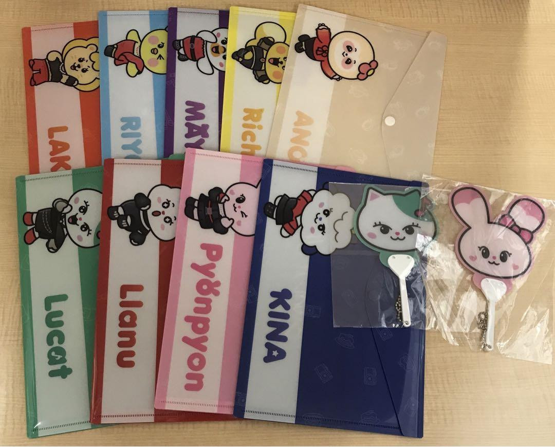 NiziU Goods lot set 11 NIZOO Mini fan Pocket file holder NiziU Goods lot set 11 NIZOO Mini fan Pocket file holder