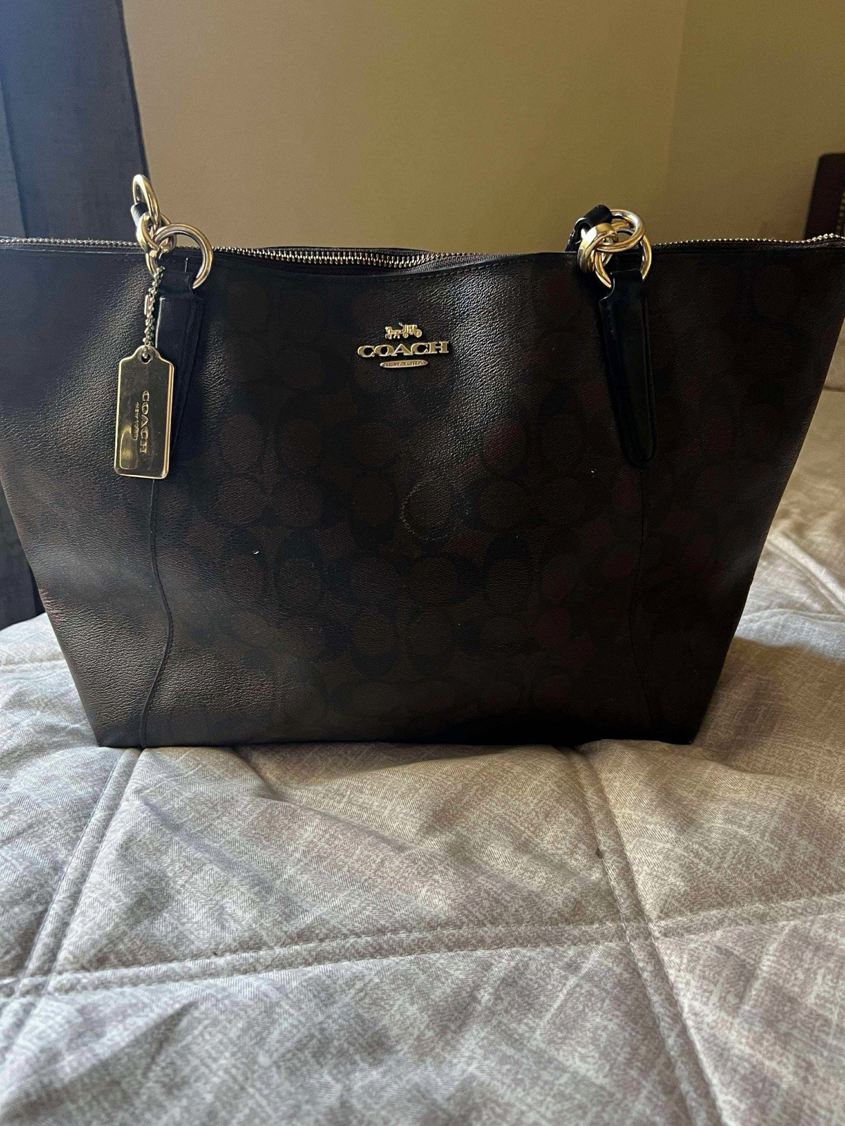 Coach Signature Logo Large Zip Top Tote Shoulder Bag Brown/Black Gold, Lined