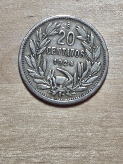 Chile 20 centavos coin 1924. KM# 167 copper nickel. Defiant condor on rock.