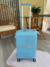 Samsonite Outline Pro 21" Hardside Carry-on Spinner Color: Vintage Blue