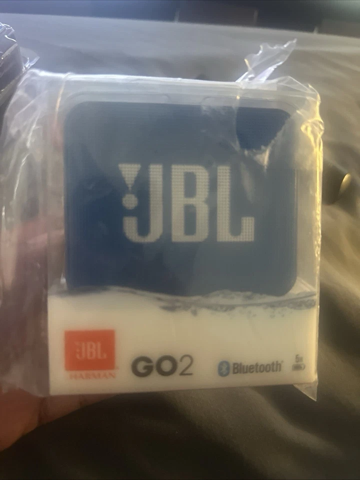 Alto-falante sem fio portátil JBL GO 2 - Azul - Imagem 3 de 4
