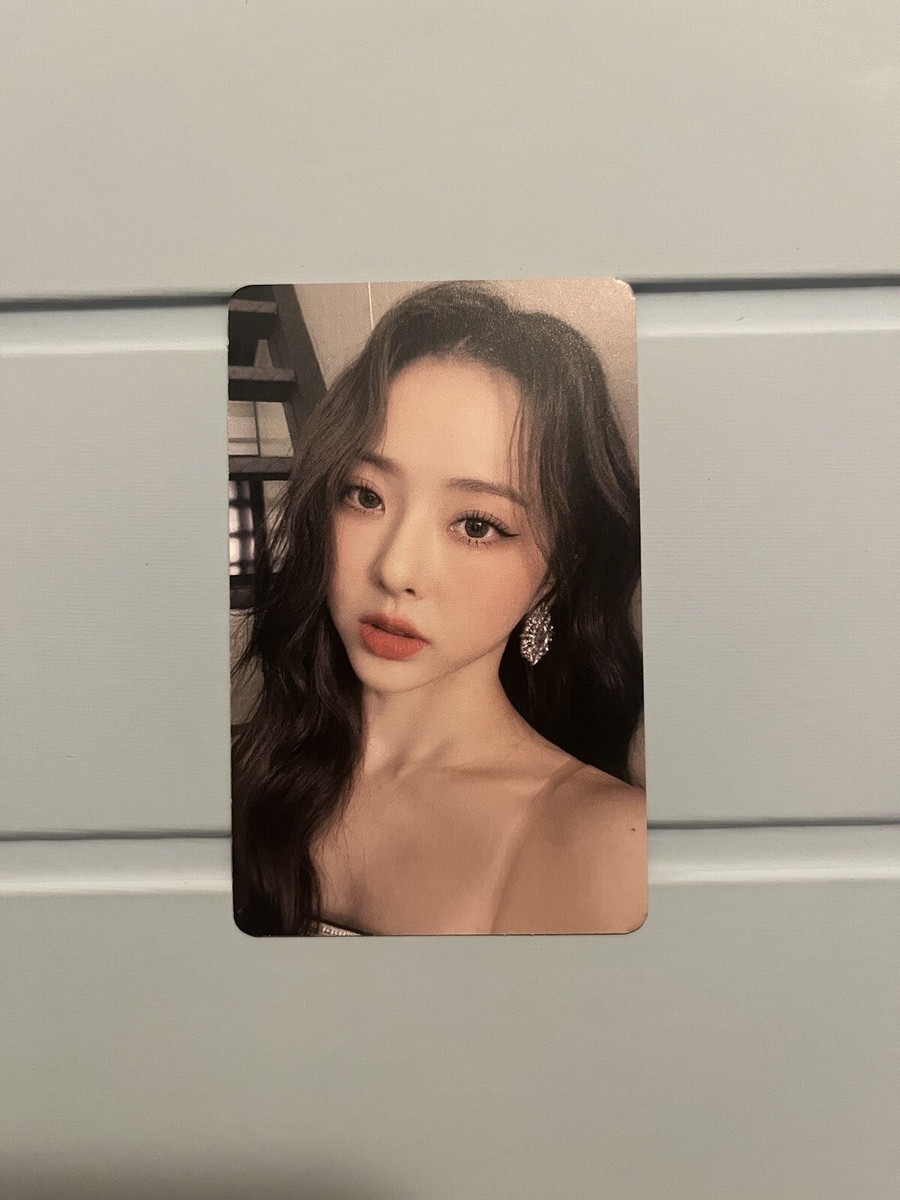 LOONA ++B ビビ トレカ LOONA Love & live 限定盤 トレカ Vivi