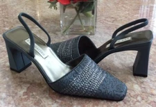 New Ann Marino Women’s Dark Gray Sequin Embroidered Strap Mule Heels Size 7M 